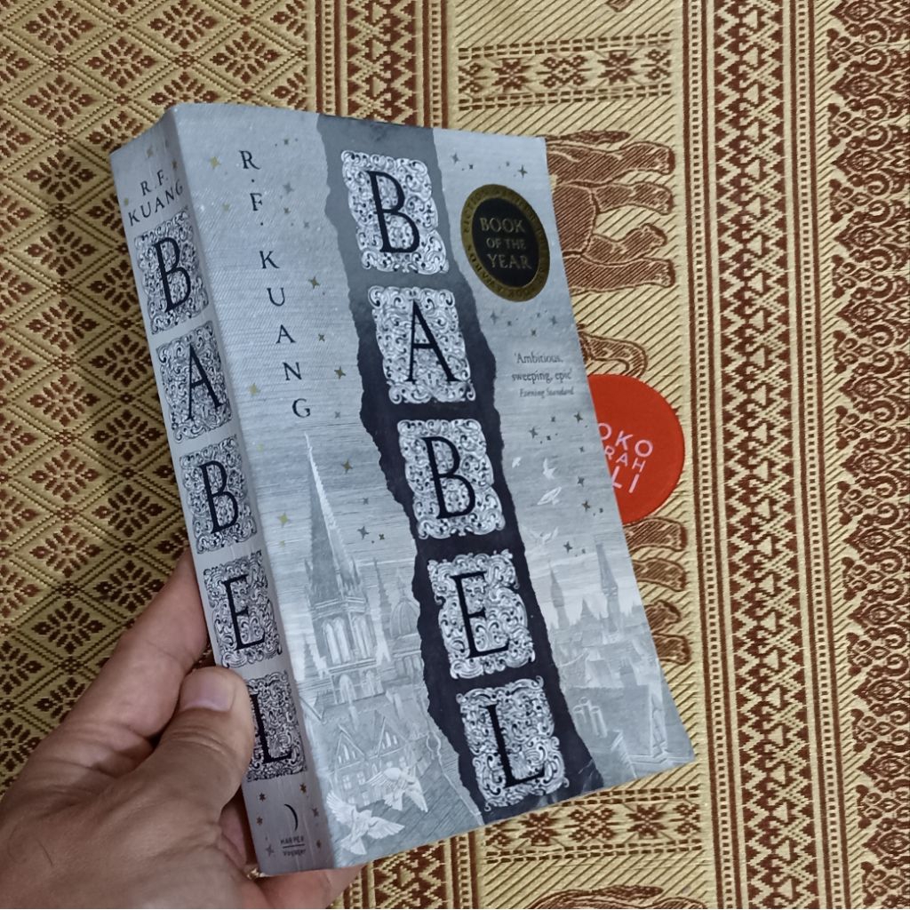 Buku Babel by RF Kuang
