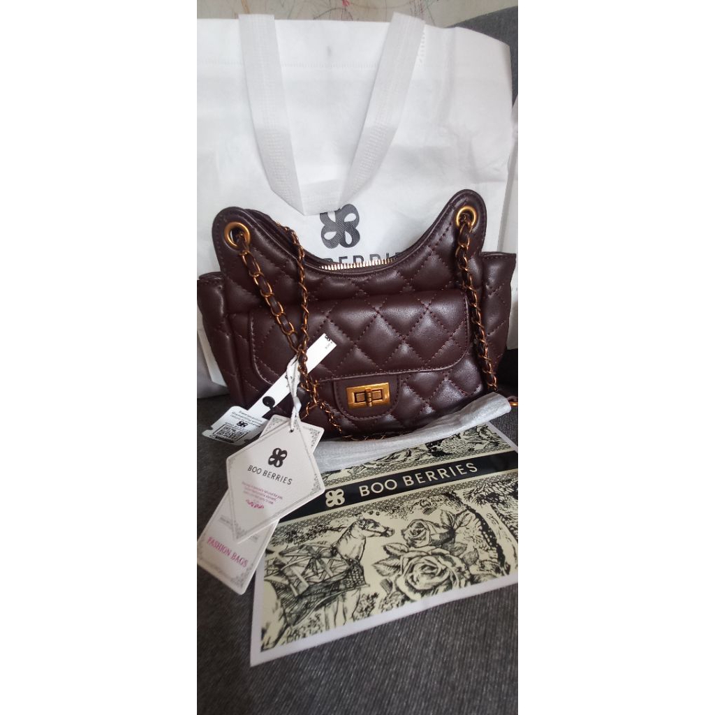 Tas wanita Boo Berries