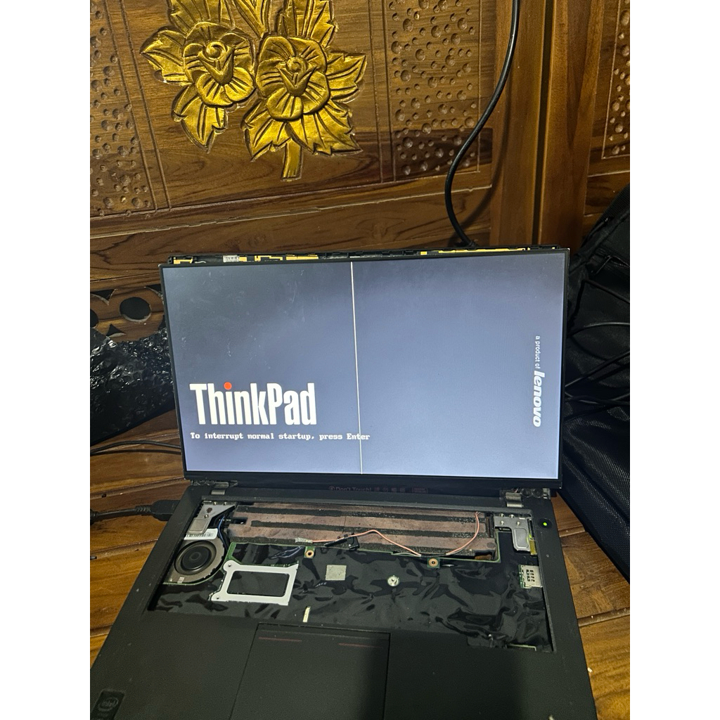 lcd 14 inch 30 pin no kuping minus garis copotan