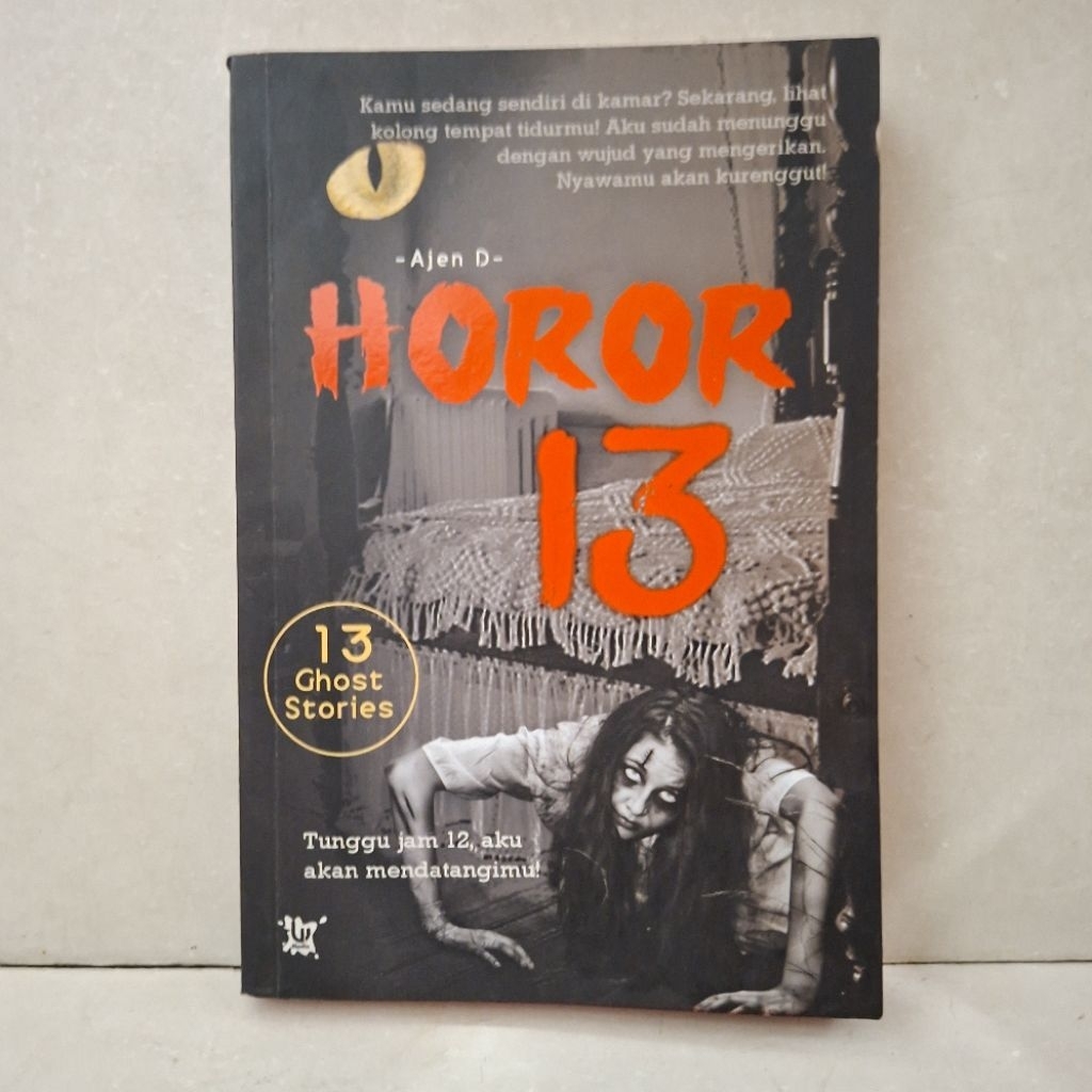 Novel Horor 13 (13 Ghost Stories) — Ajen D