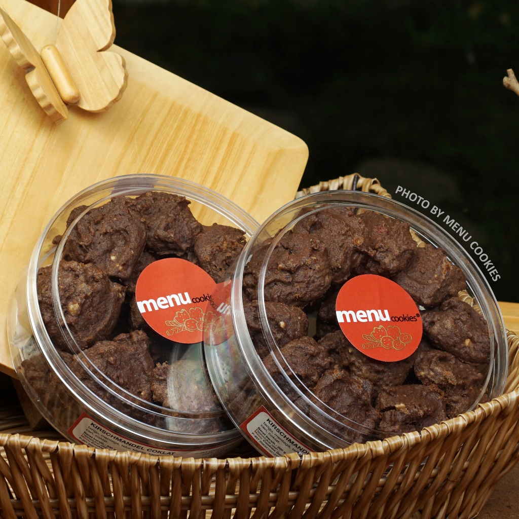 Menu Cookies | Kirschmandel Coklat | Kue Kering | Cookies | Homemade | Parcel Lebaran