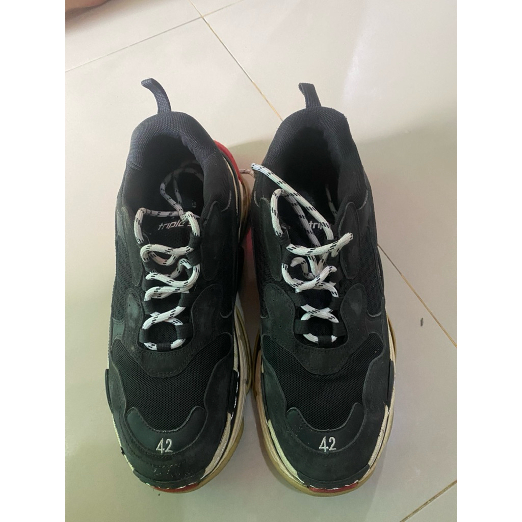 sepatu balenciaga second