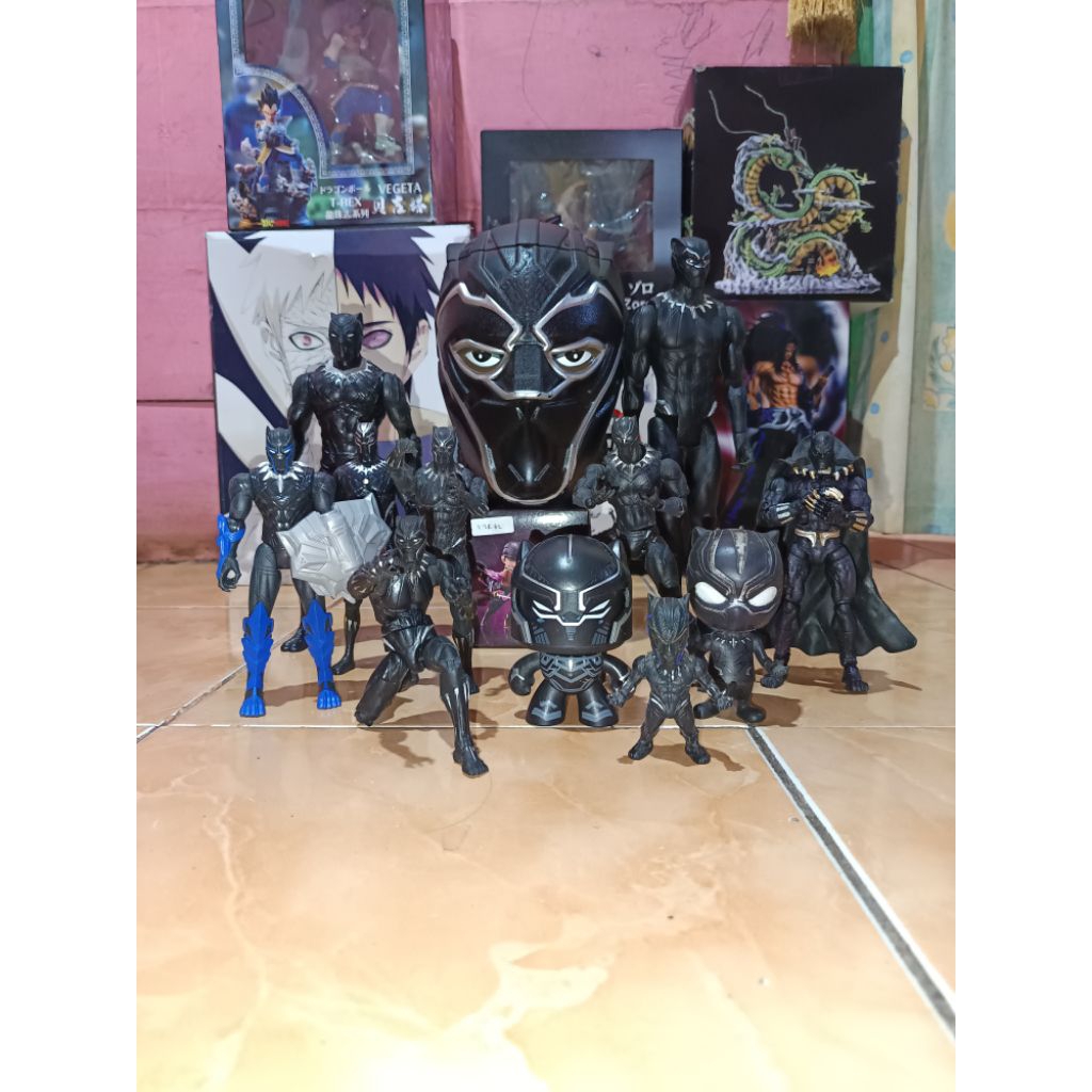 12pcs action figure black phanter