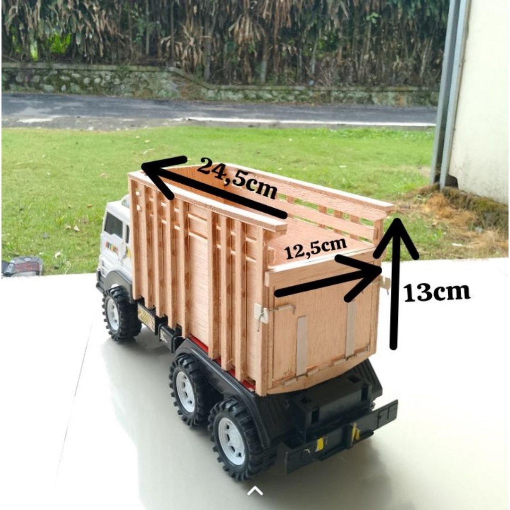 Bak miniatur truk plastik bak variasi miniatur bak mainan bak triplek