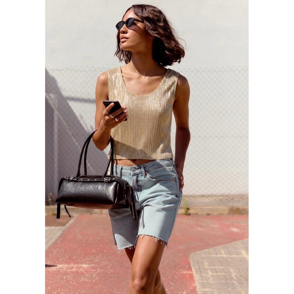 Minimalist Shimmering Pleated Tank Top - Quiet Luxury Gold Glitter Blouse / Atasan Tanktop Premium W