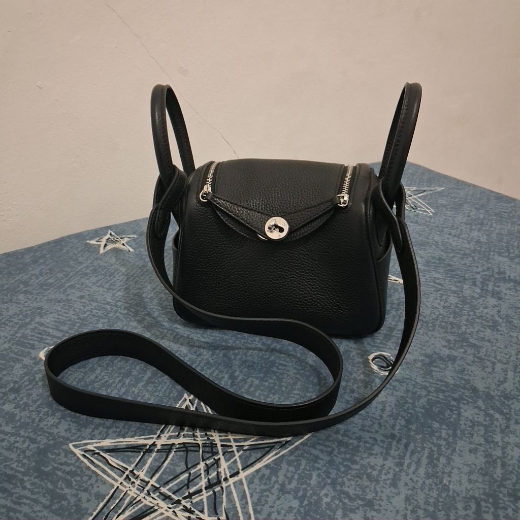 Preloved Mini Lindy