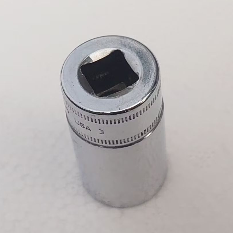 Snap-On Tools FMS17 Metric 3/8 dr Semi Deep Socket 17mm