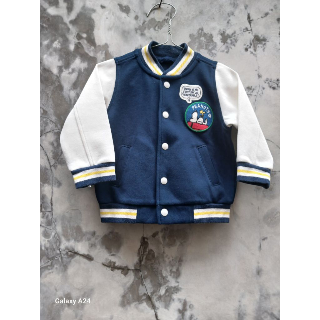 uniqlo varsity