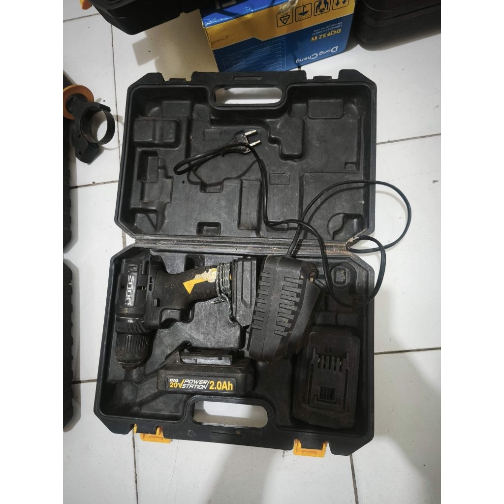 bor cordless bekas ada minus