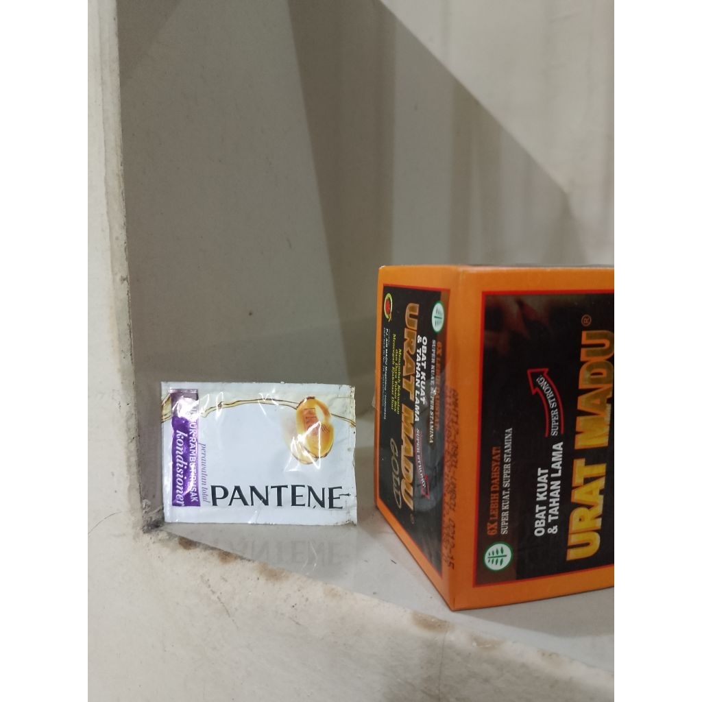 sachet pantene-adalah-um-gold