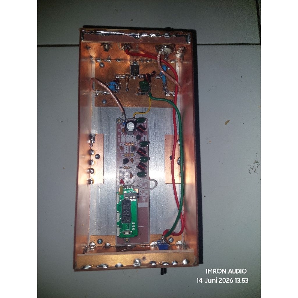pemancar audio fm