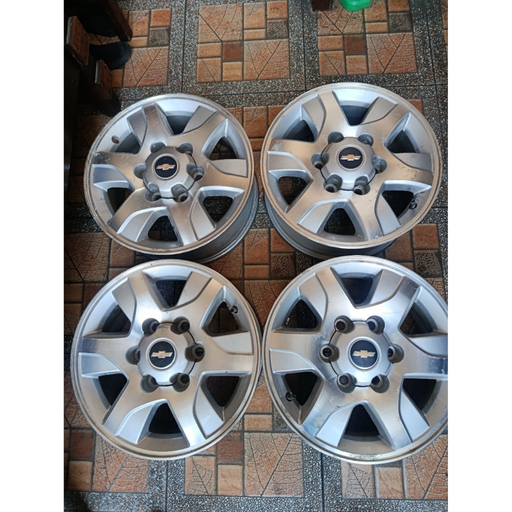 Velg Mobil Chevrolet Corolado R16 Pcd 6x139.7