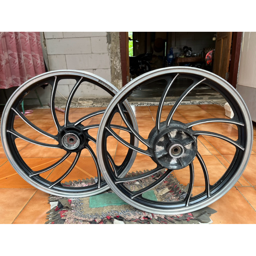 Velg Cefiro RX King ring 18 original