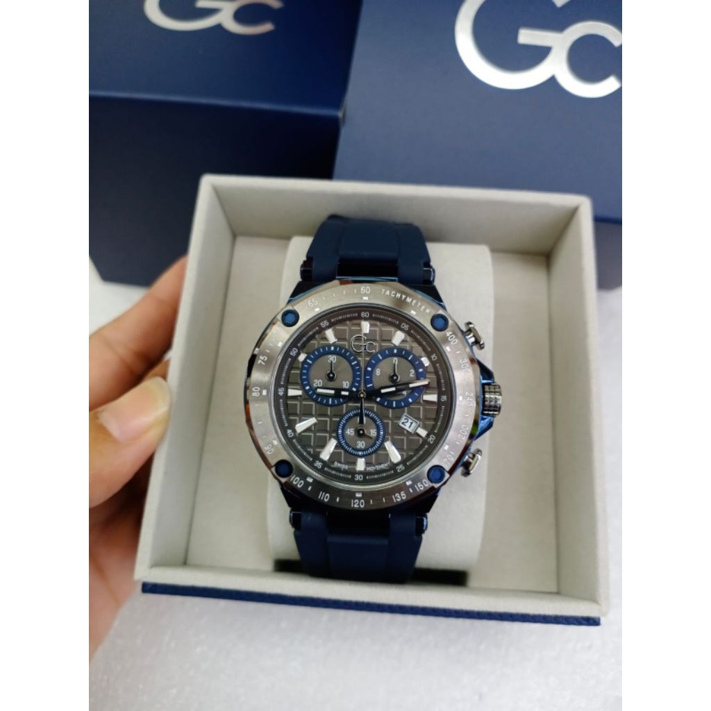 Guess Collection Gc Y81006G5MF Jam Tangan Pria Original Swiss Movement Chronograph Strap Karet Blue 