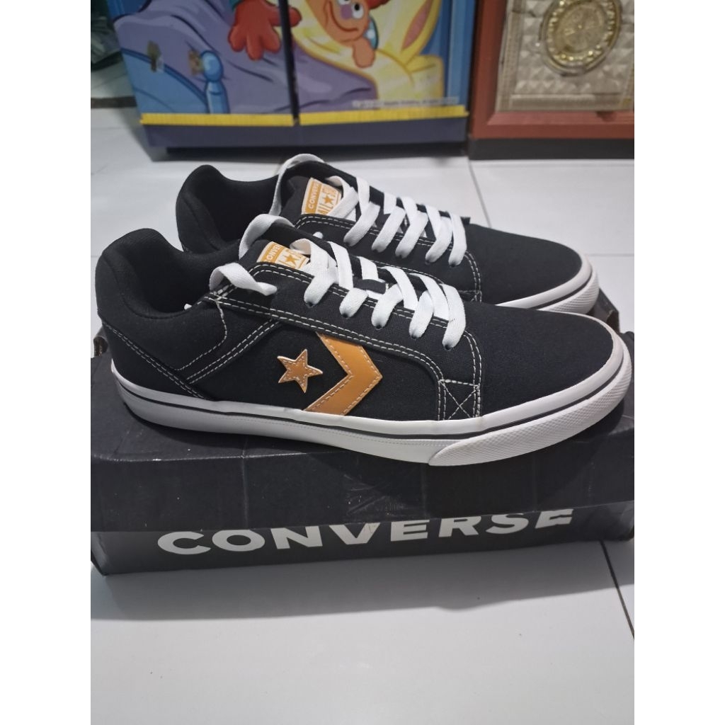Converse El Distrito 2.0 original  size 43