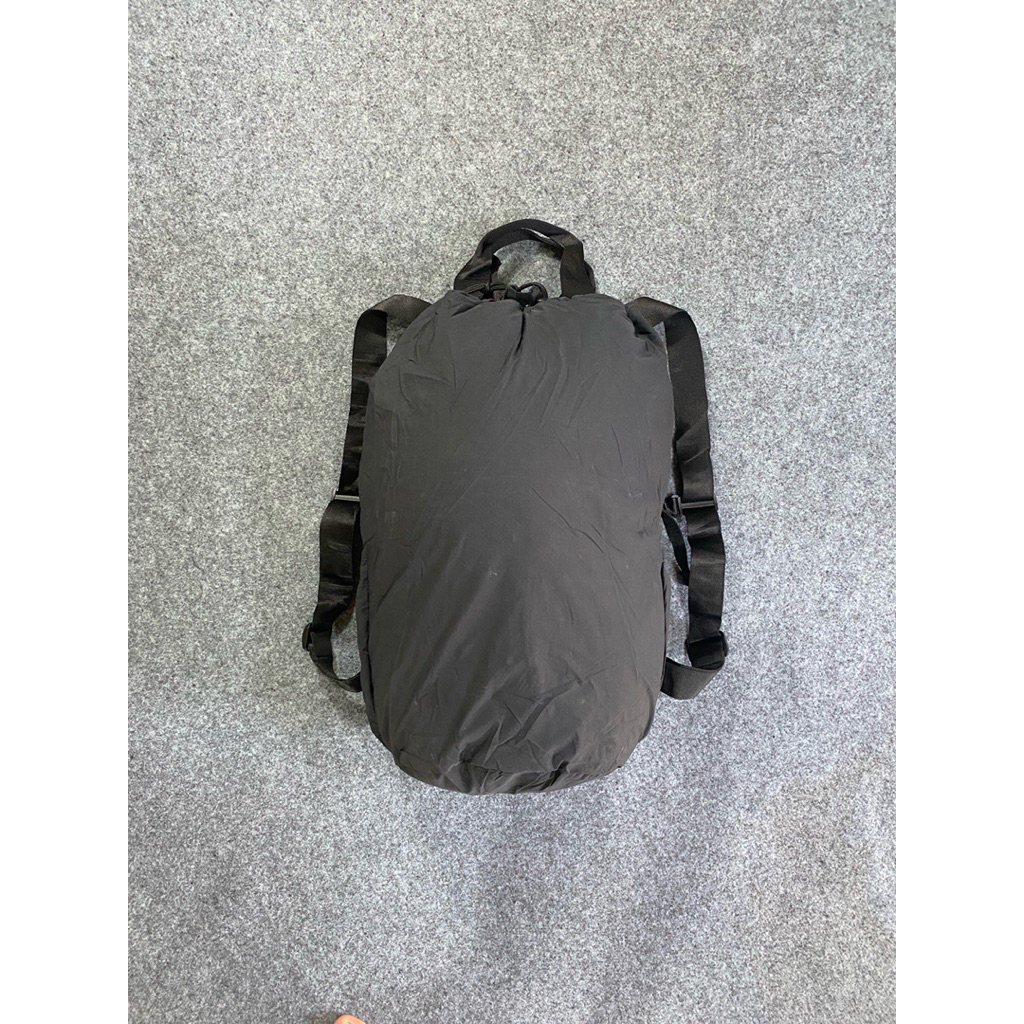 Uniqlo Unisex Drawstring backpack