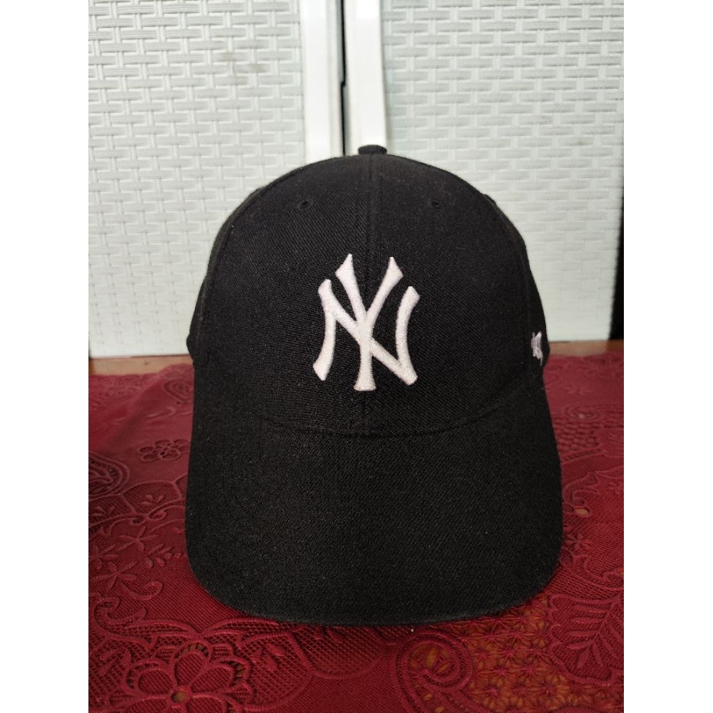 topi 47 hitam ny