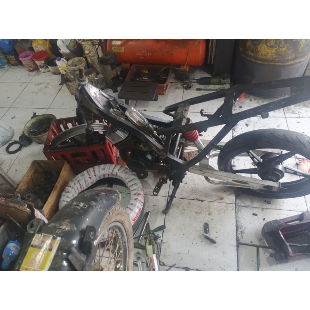 Mesin Set Tanpa Rangka Yamaha 125z