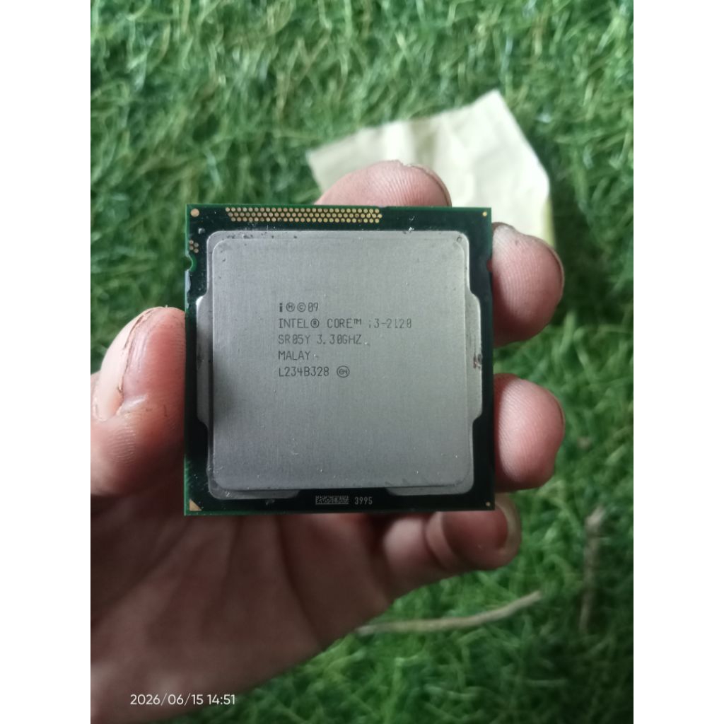 Intel Core i3-2120 Processor 3.30GHz Socket LGA1155 Bekas Normal Siap Pakai