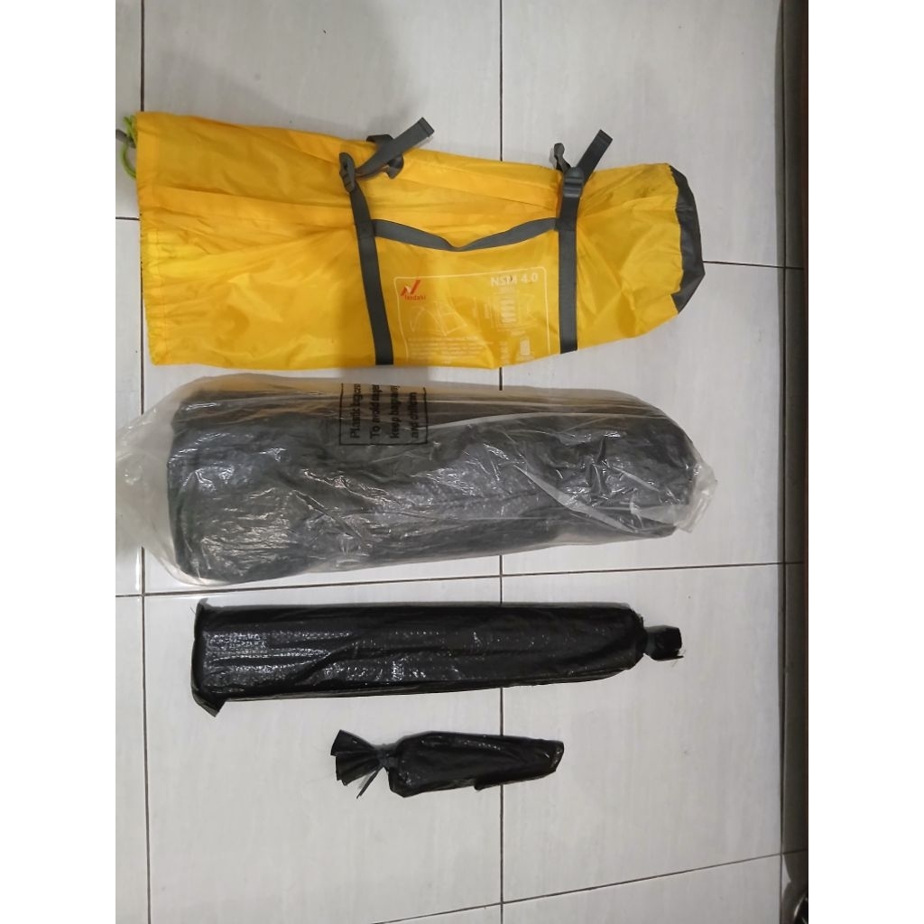 Tenda merk Tendaki 4p Bekas Baik