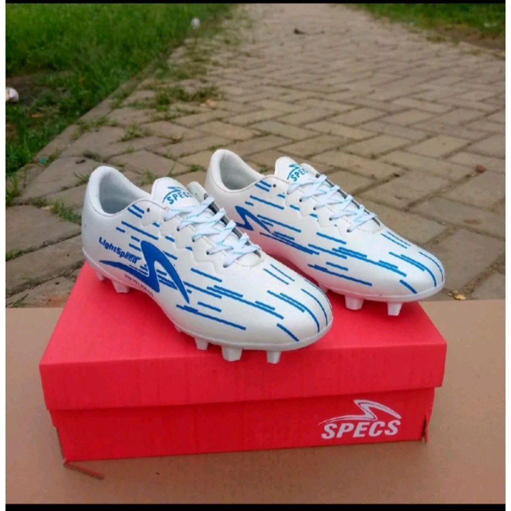 spatu bola lisvid dewasa