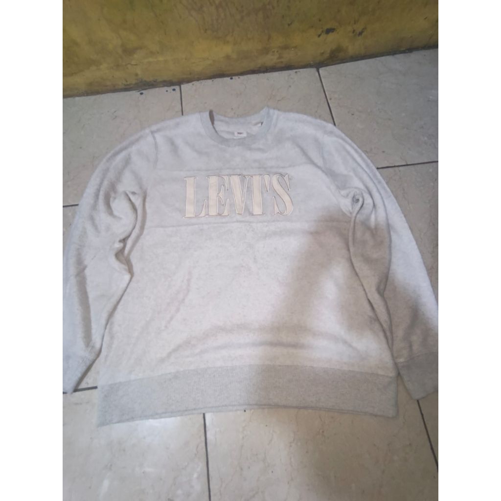 Crewneck levis second original uk L-SWEATSHIRT- PRIA DAN WANITA-CLOTHINGSECOND