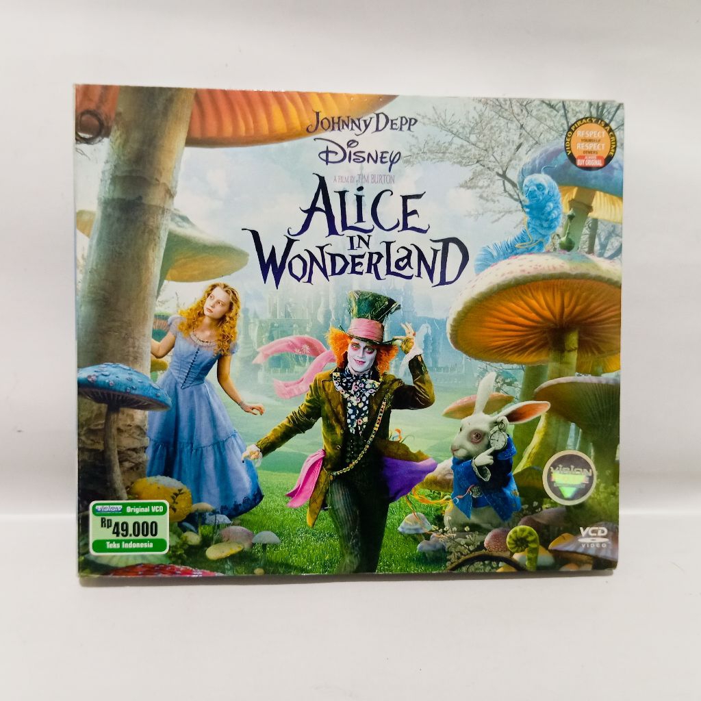 VCD Alice In Wonderland - Johnny Deep