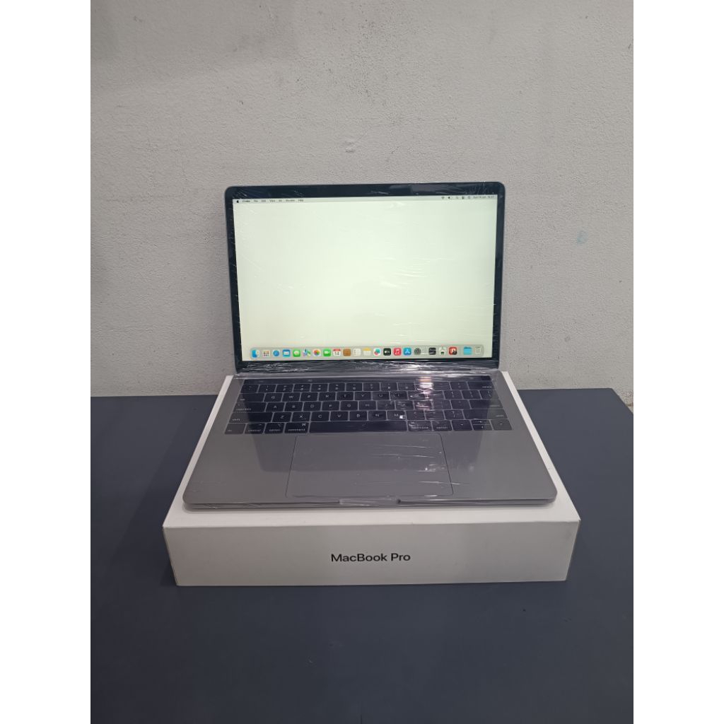 MACBOOK PRO 2018 TOUCBHAR