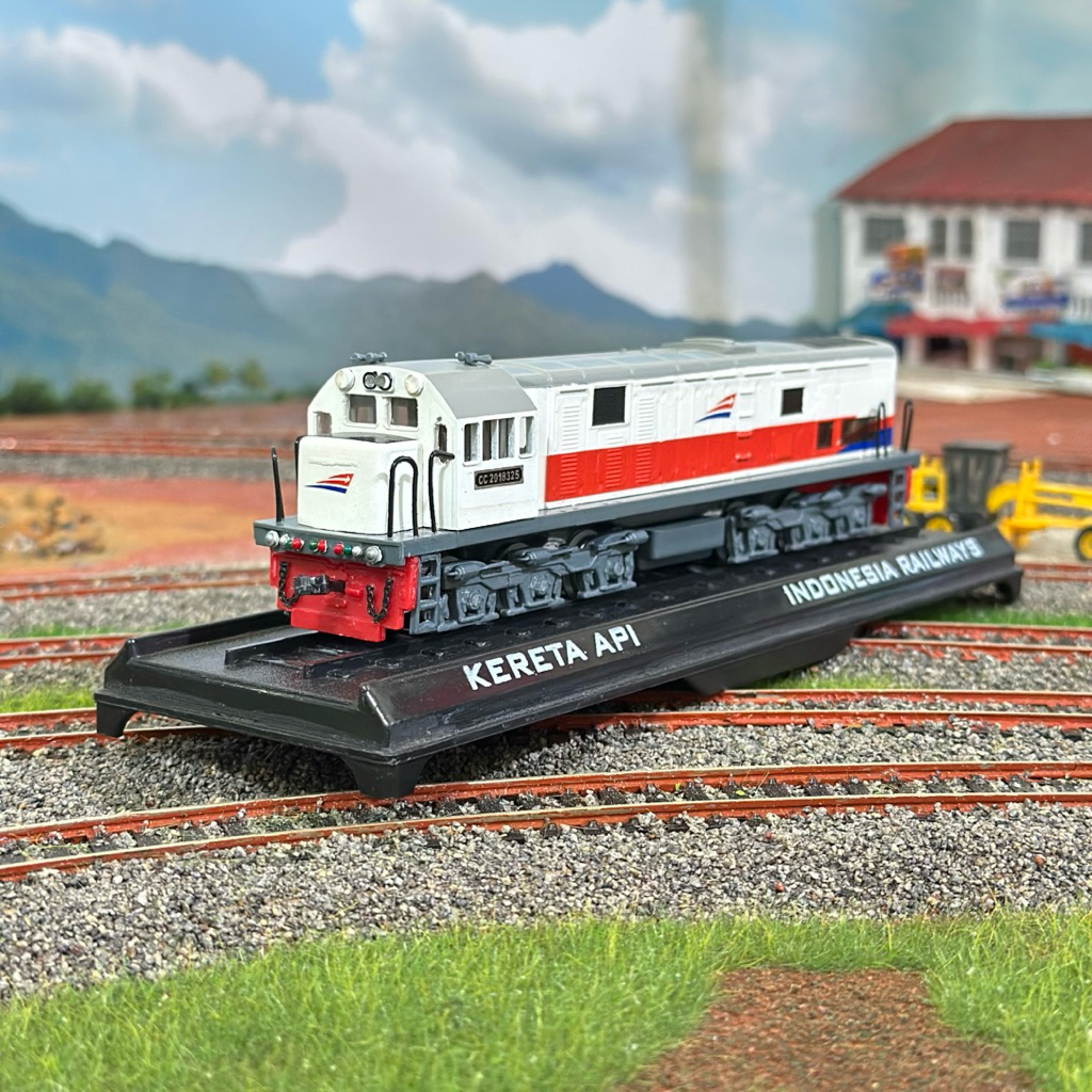 Miniatur Kereta Api / Lokomotif CC 201 83 25 Livery KAI Logo Panah Skala HO Low Detail