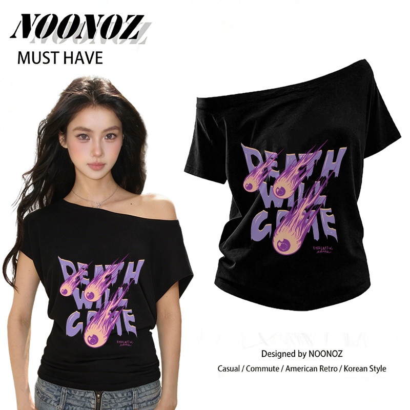 NOONOZ.off-the-shoulder T-shirt Sabrina Katun Murni Motif Mata Api Ungu Tulisan Death Will Come Gaya