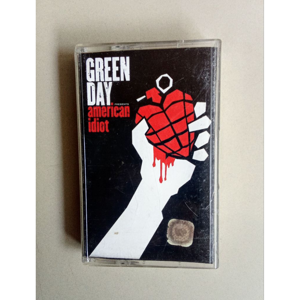 kaset green day american idiot