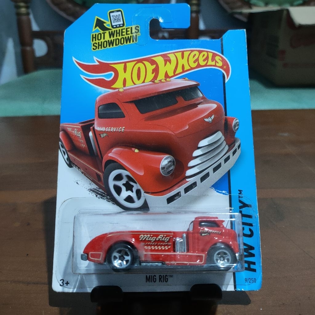 HotWheels Hot Wheels Mig Rig Red Merah