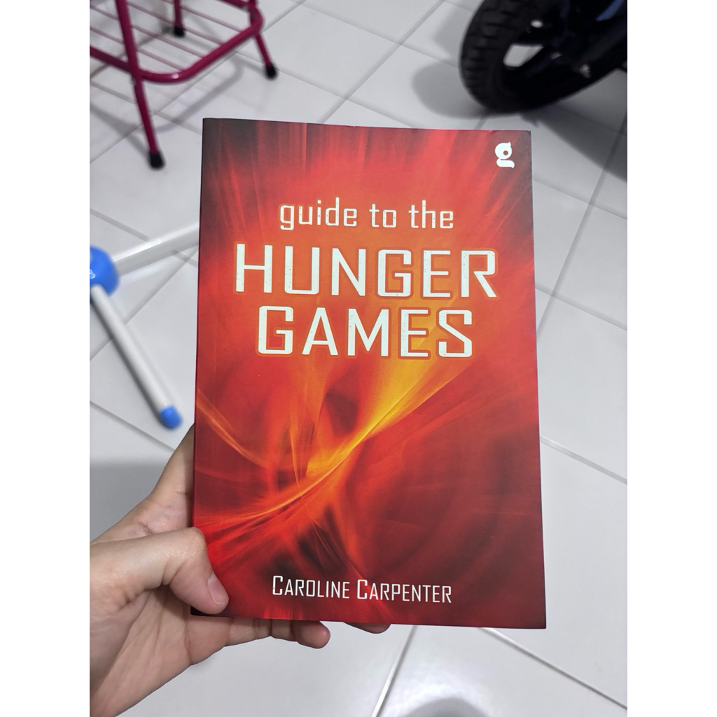 Preloved Guide to The Hunger Games Novel