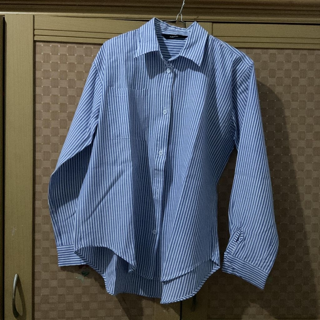 Kemeja Stripes Fukutani