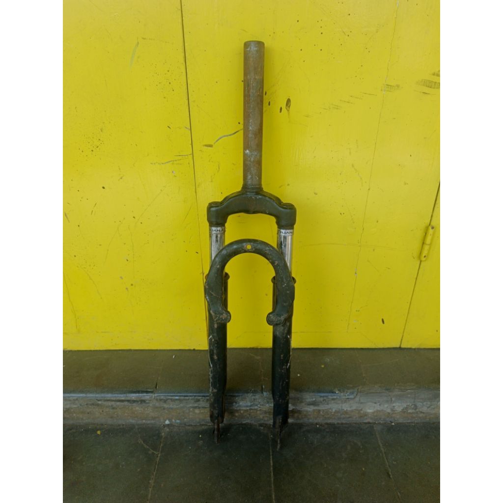 fork sepeda mtb 26 logan sudah tidak mentul oversize non drat