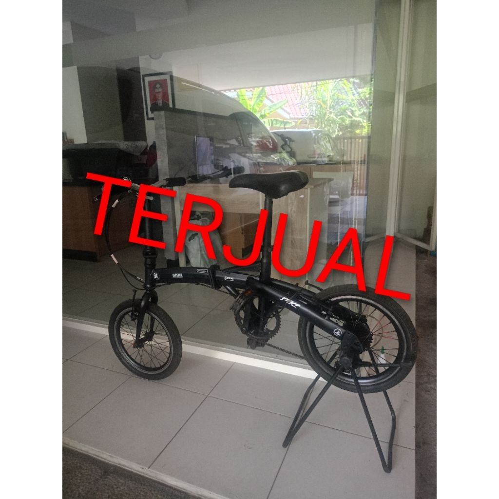 (TERJUAL)sepeda lipat uk 16 , apaadaya . lumayan murahmeriah