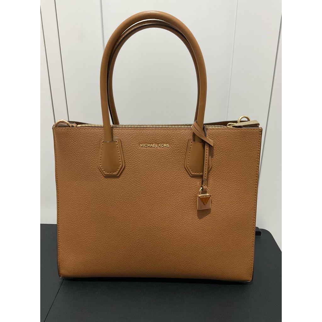 MICHAEL KORS MERCER ACCORDION LARGE PRELOVED
