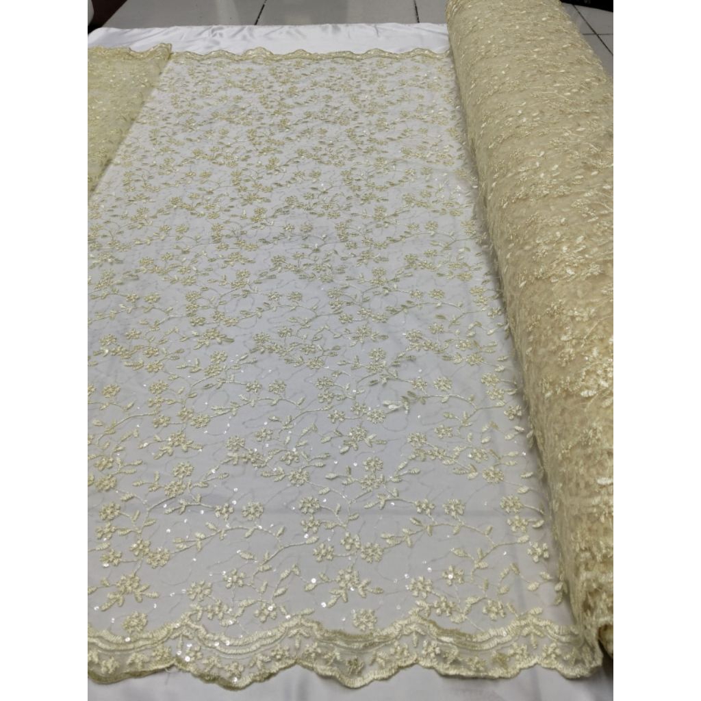 (COD).,,Kain Tile bordir spanggel yg motif bunga daun kecil akar