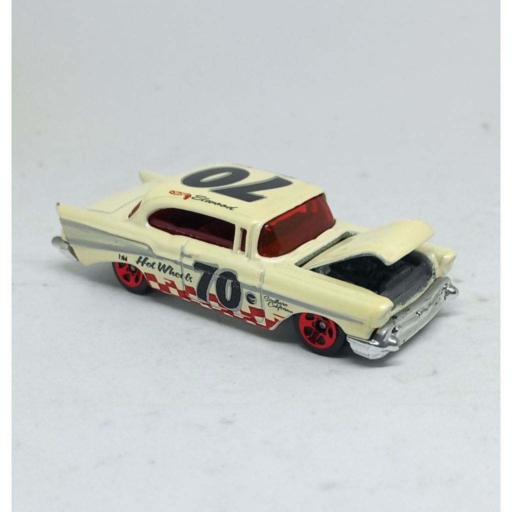 hot wheels 57 chevy bel air revealers loose diecast (t)