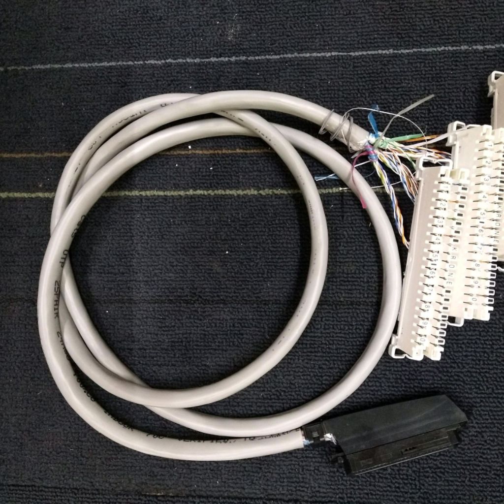Kabel Ampenol T-924 (3 Meter) for Card KX-TDA6178 dan KX-TDA1178 - PO