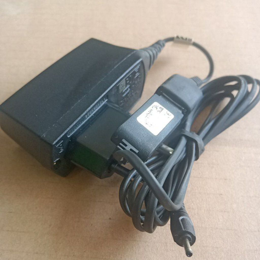 charger USB nokia 6101 / charger nokia n70 usb / charger nokia USB jack kecil / charger nokia jack j