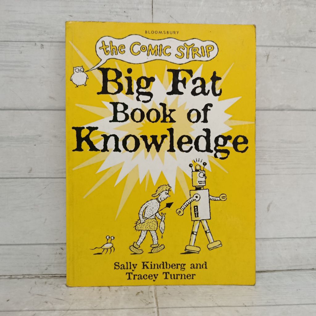 Buku The Comic Strip Big Fat Book of Knowledge Sally Kinberg And tracey Turney softCover Bahasa Ingg