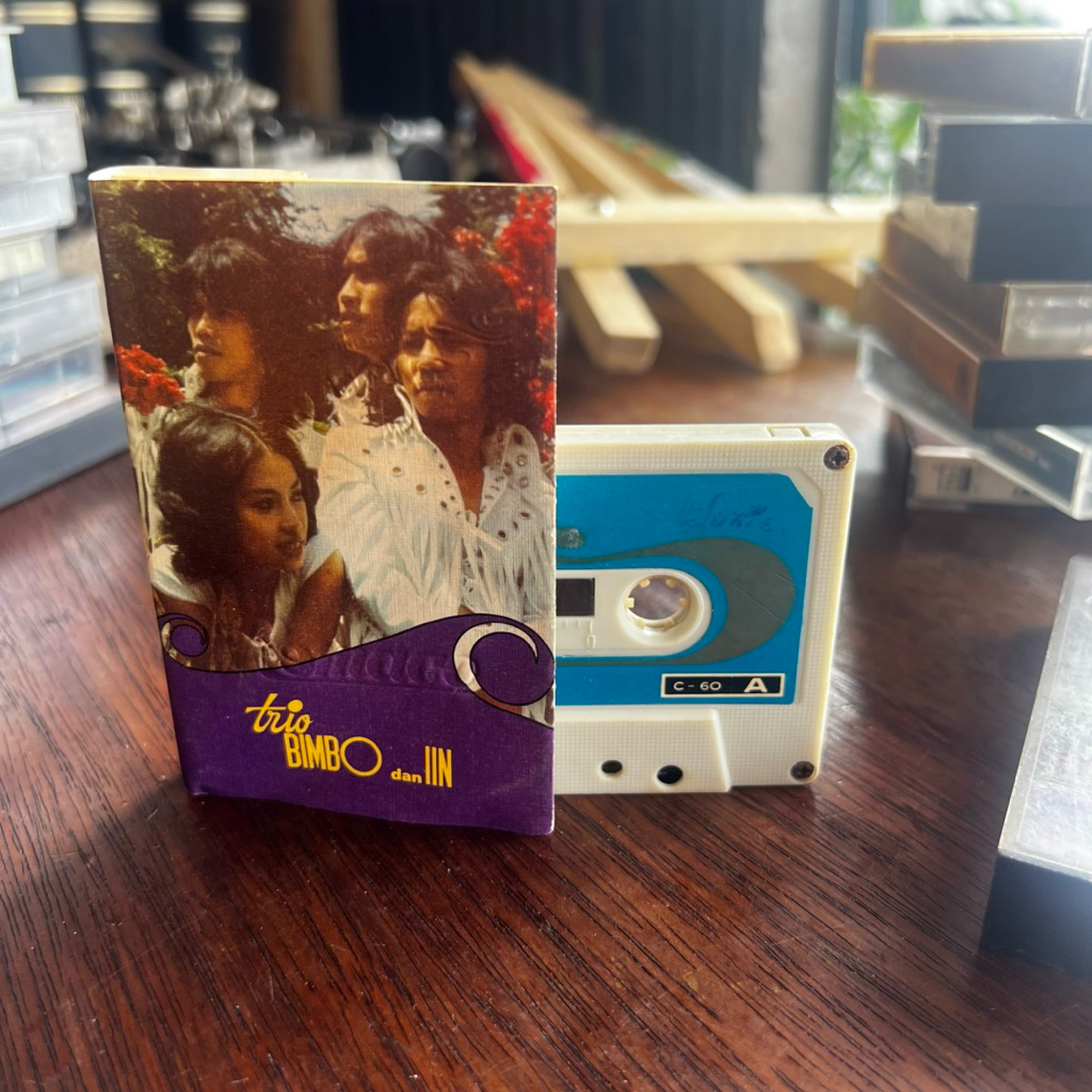 Kaset Pita Trio Bimbo dan Iin