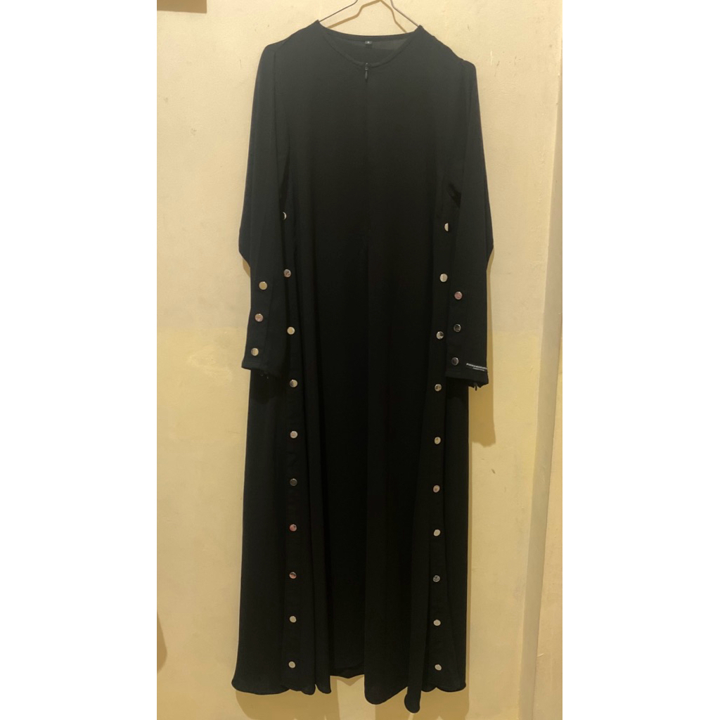 Preloved New Xyza Dress by Purnamasaridevi