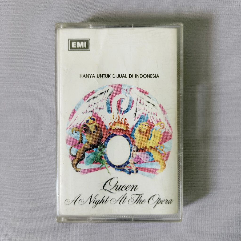 Kaset Queen - A Night At The Opera