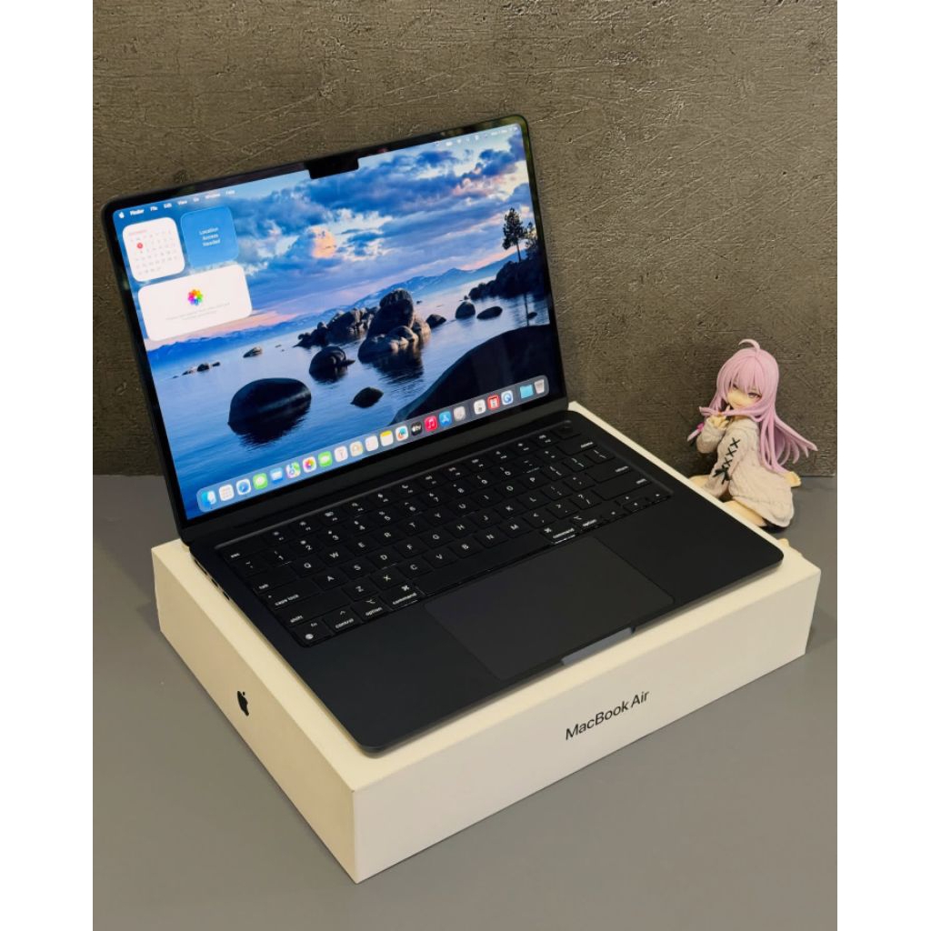 Macbook Air M2 (2022) 16/256 ex-IBOX