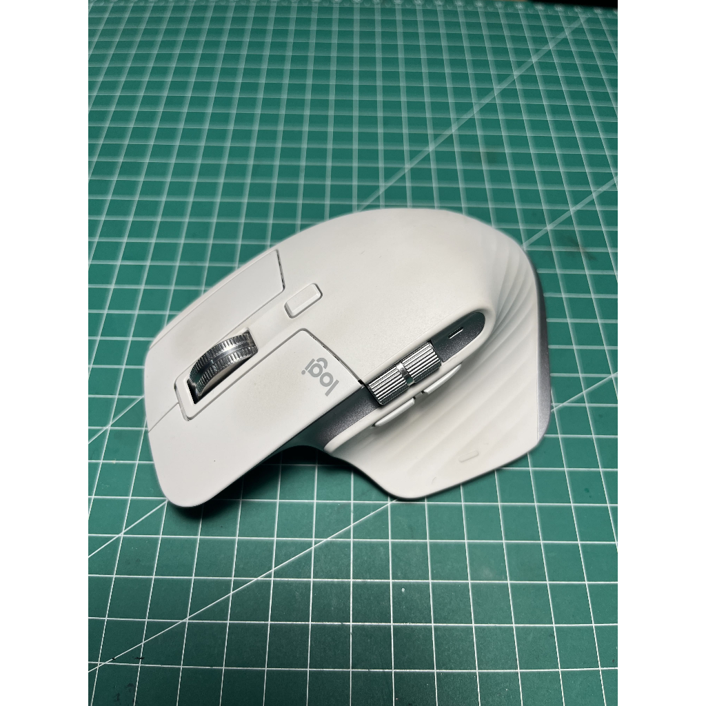 [PRELOVED] Logitech MX Master 3S Wireless Bluetooth Mouse MX Master 3 S - Pale Gray + Mouse Case