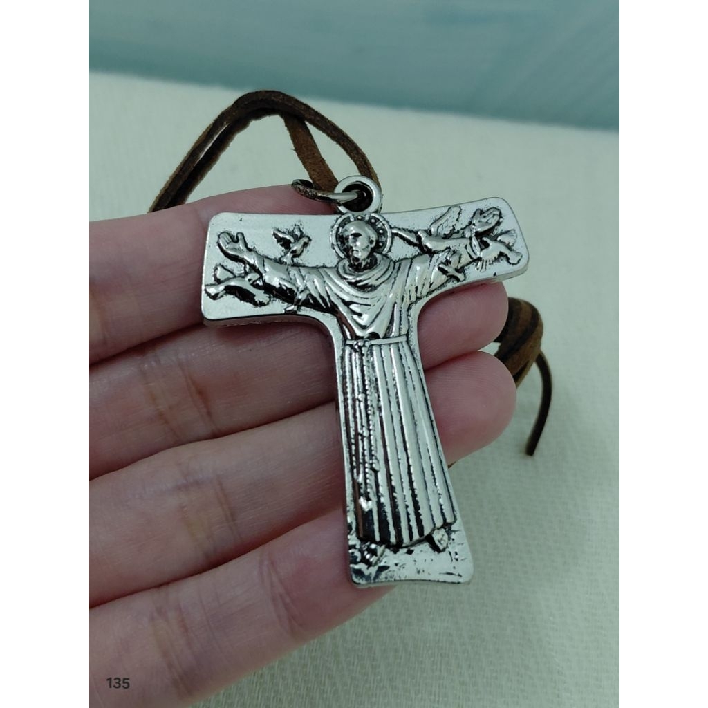 Kalung Santo Fransiskus Assisi