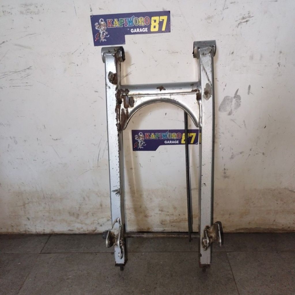 swing arm sasis Yamaha Jupiter z Burhan original