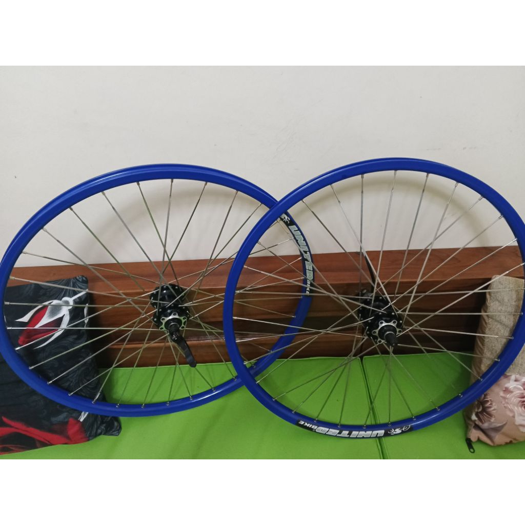wilset sepeda MTB United 26